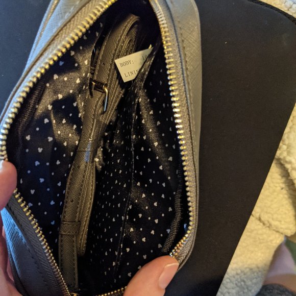 Disney Pandora Exclusive Cross-body Bag - Picture 3 of 4